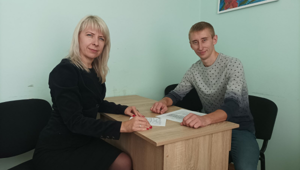 Зустріч з випускником природничо-географічного факультету 2013 р. за спеціальністю «Географія та біологія»